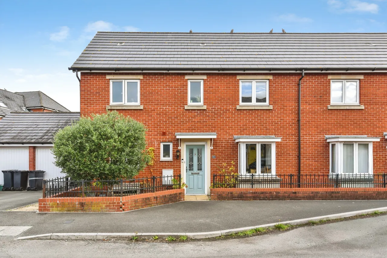 3 bed house for sale, Garston Road, Frome, BA11