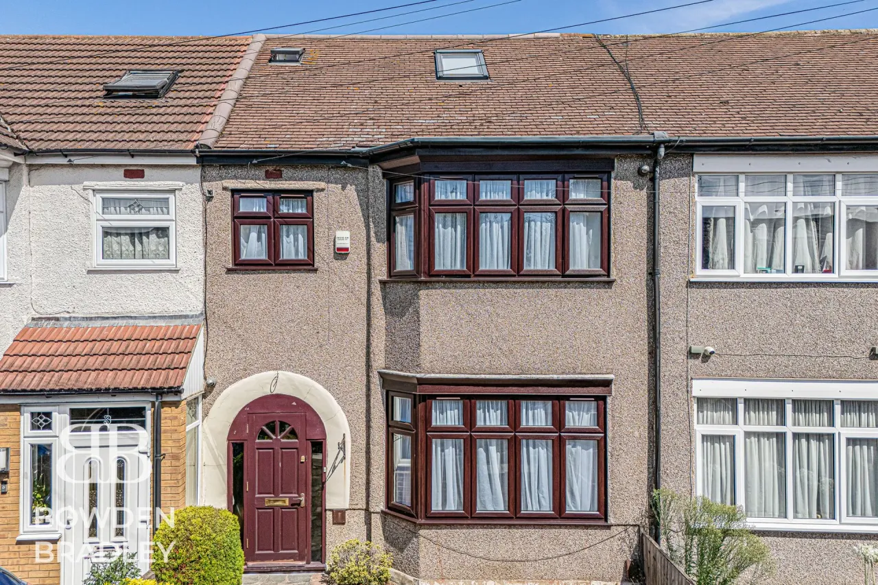 Applegarth Drive, Ilford, IG2, photo 45