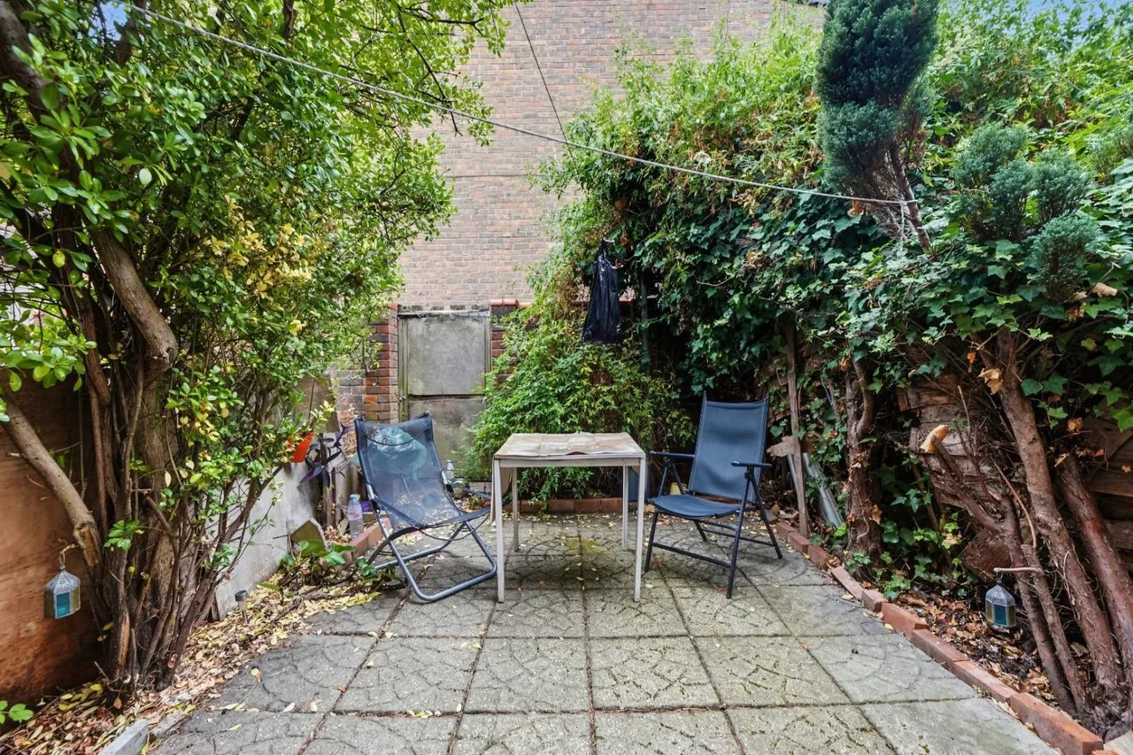 Yorkshire Close, London, N16, photo 10
