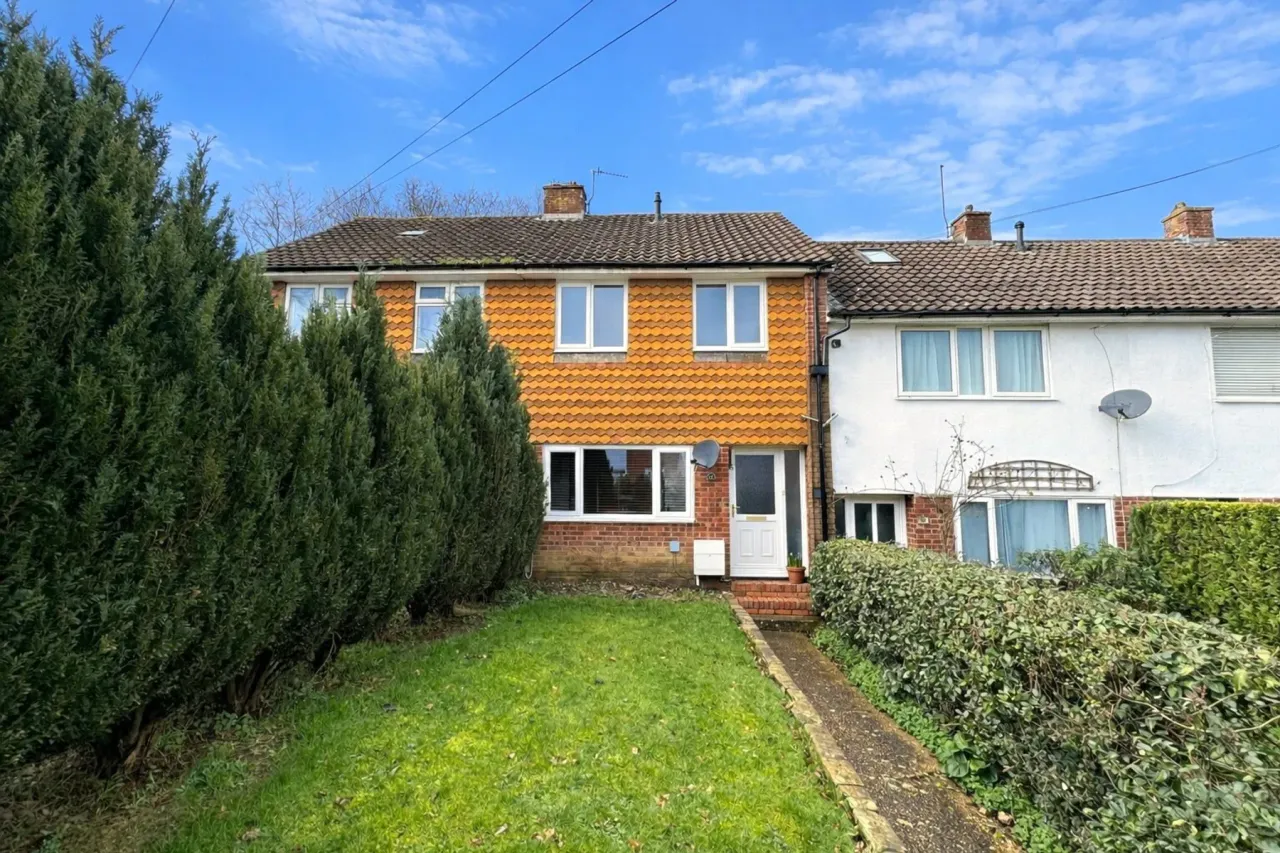 2 bed house for sale — The Mount, Hailsham, East Sussex, BN27