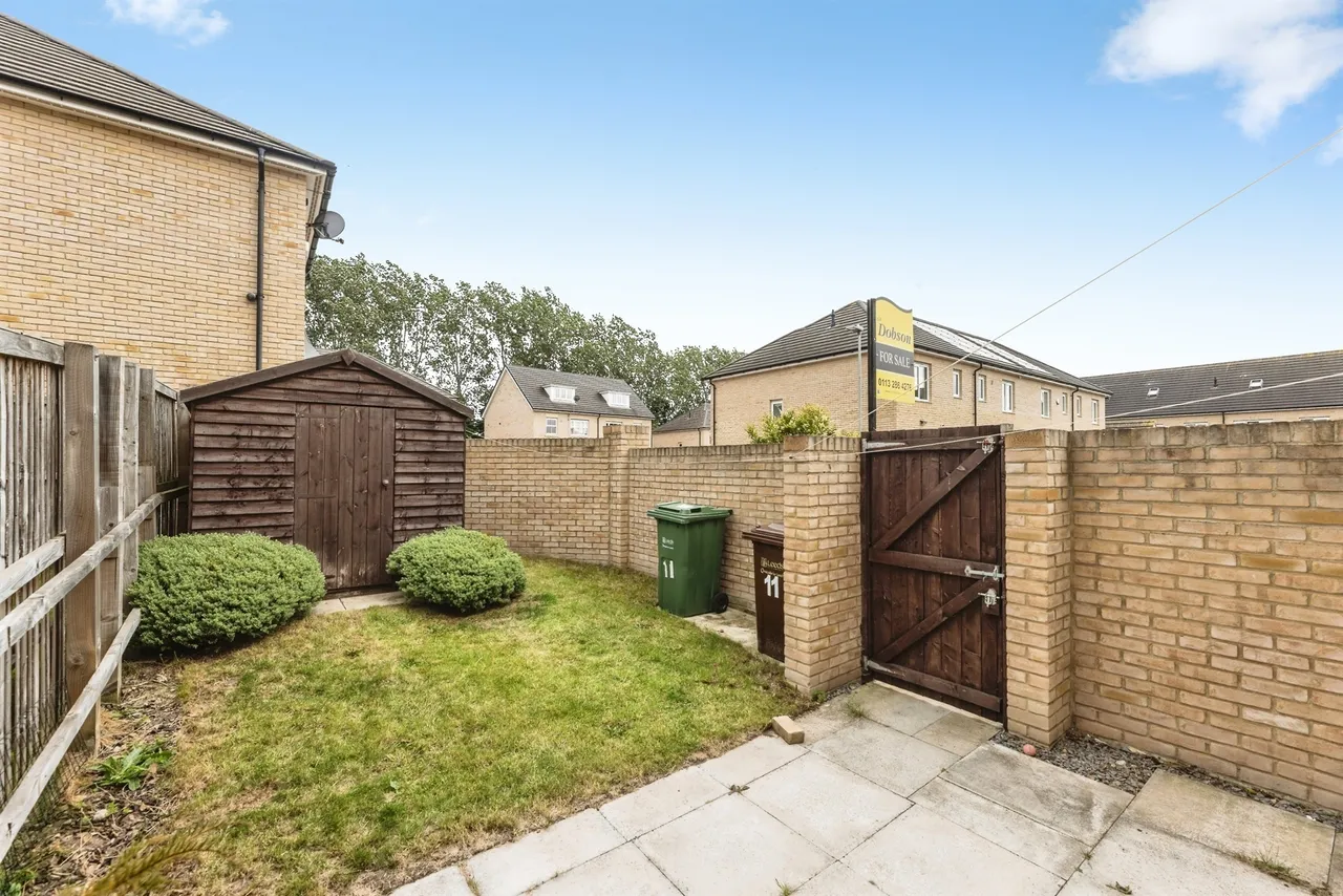 Castle Hill Close, Garforth, LS25, photo 11