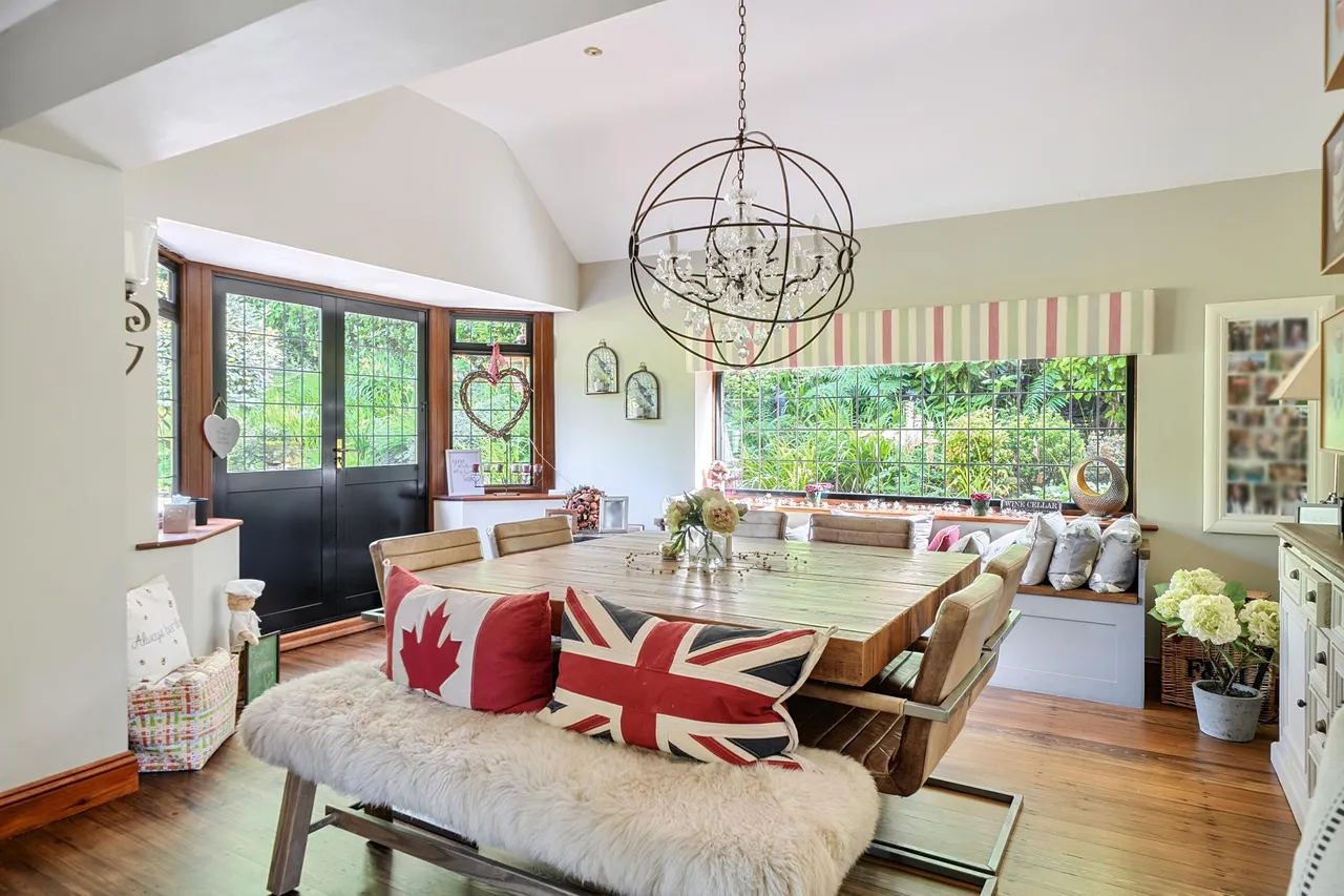 Beech Drive, Kingswood, KT20, photo 10