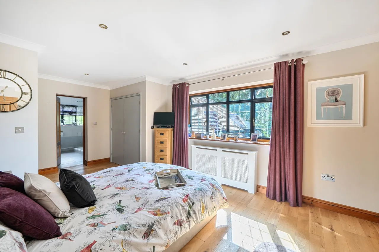 Beech Drive, Kingswood, KT20, photo 22
