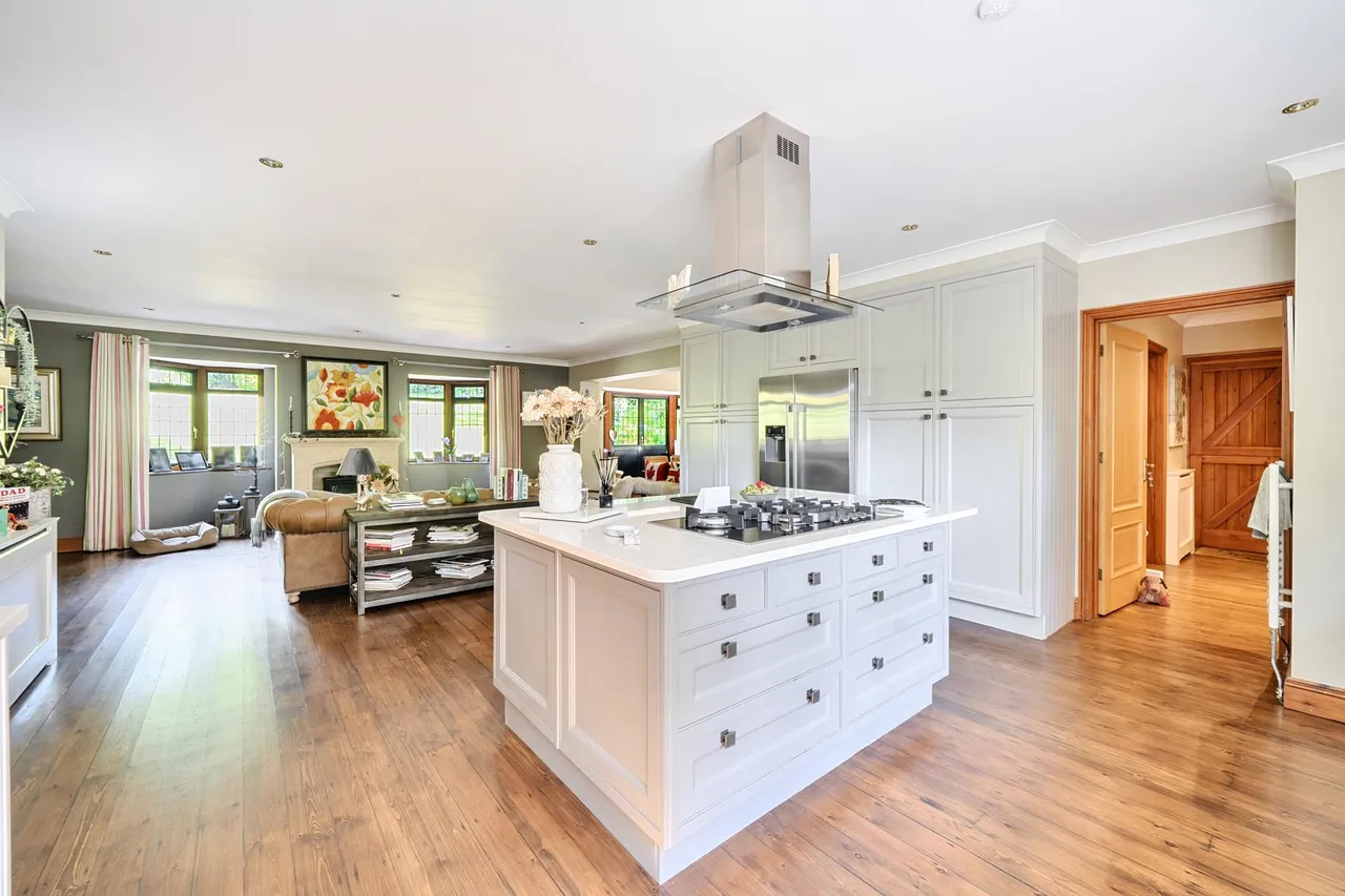 Beech Drive, Kingswood, KT20, photo 5