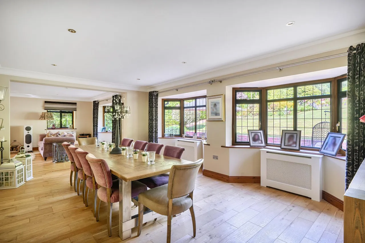 Beech Drive, Kingswood, KT20, photo 12