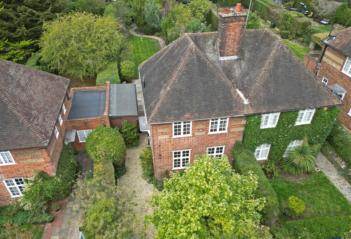 3 bed house for sale, Eastholm Hampstead Garden Suburb, NW11