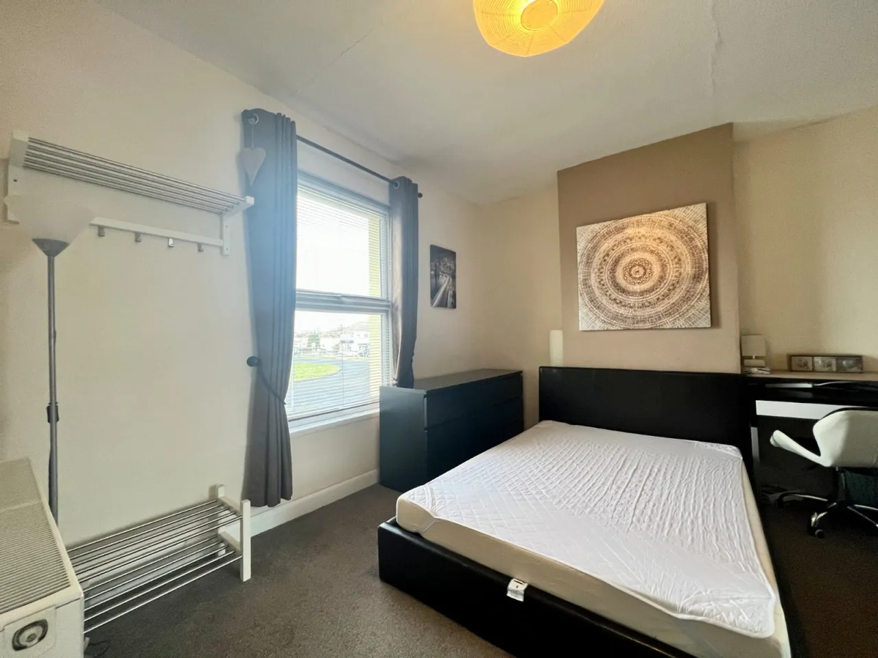 Gloucester Road, Patchway, BS34, photo 3