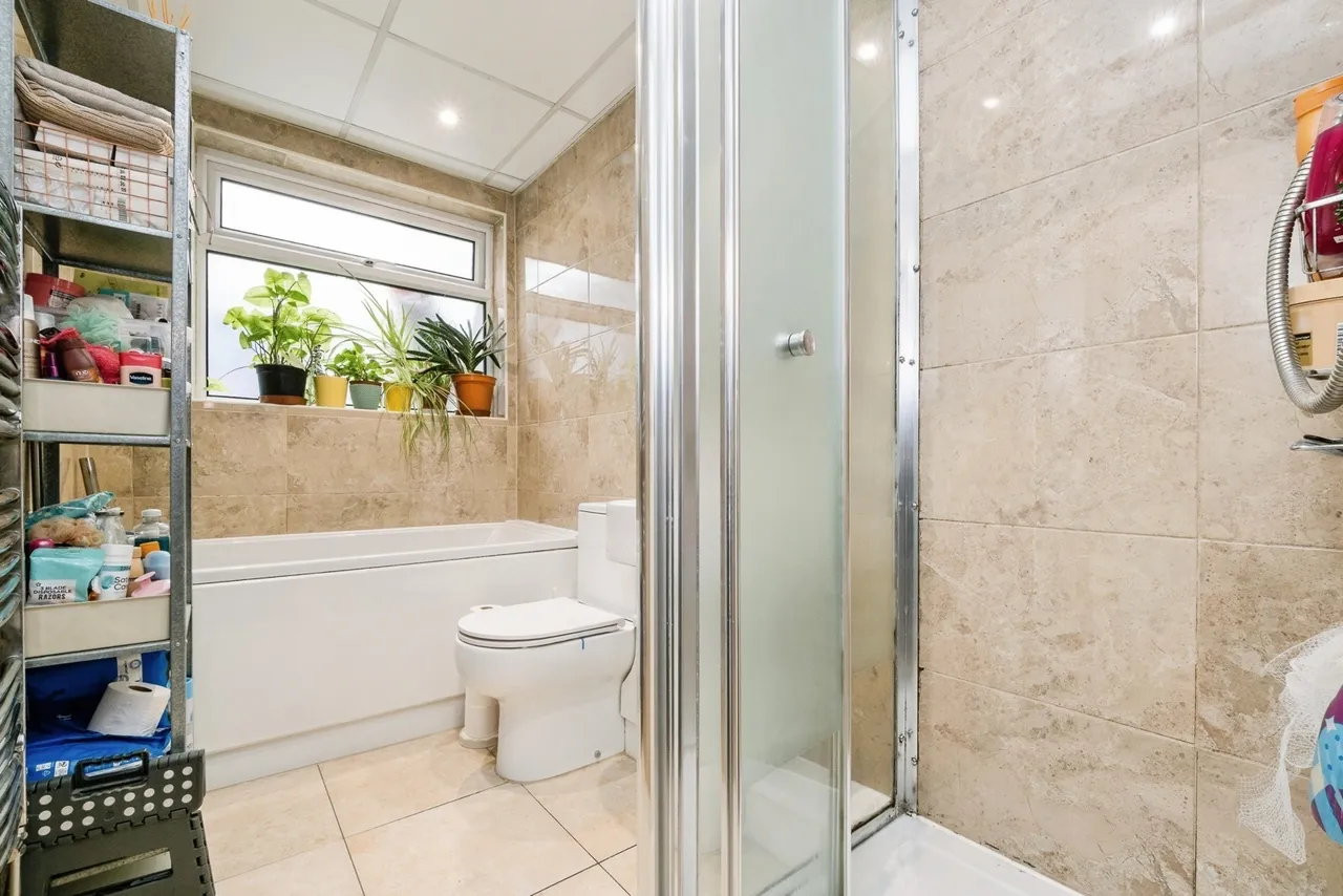 Langdon Road, East Ham, London, E6, photo 11