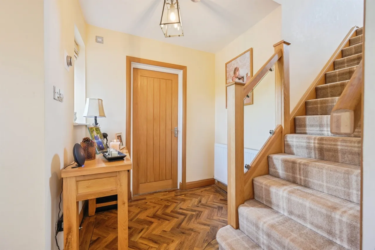 Yew Tree Lane, Bradley, DE6, photo 9