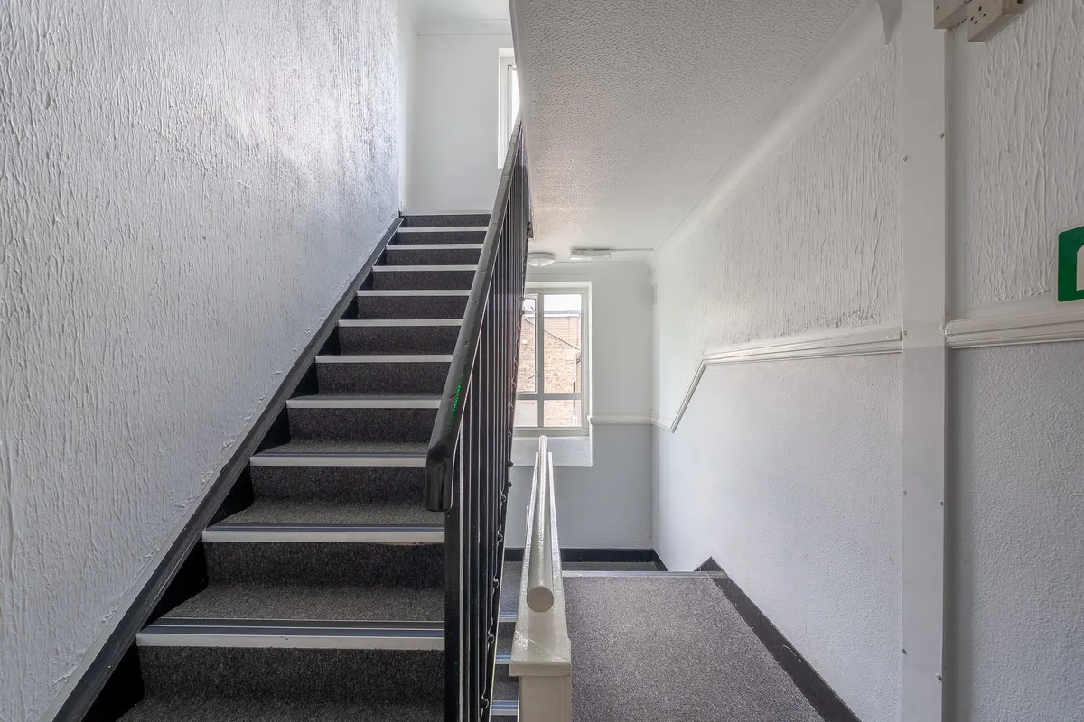 Morden, SM4, photo 21