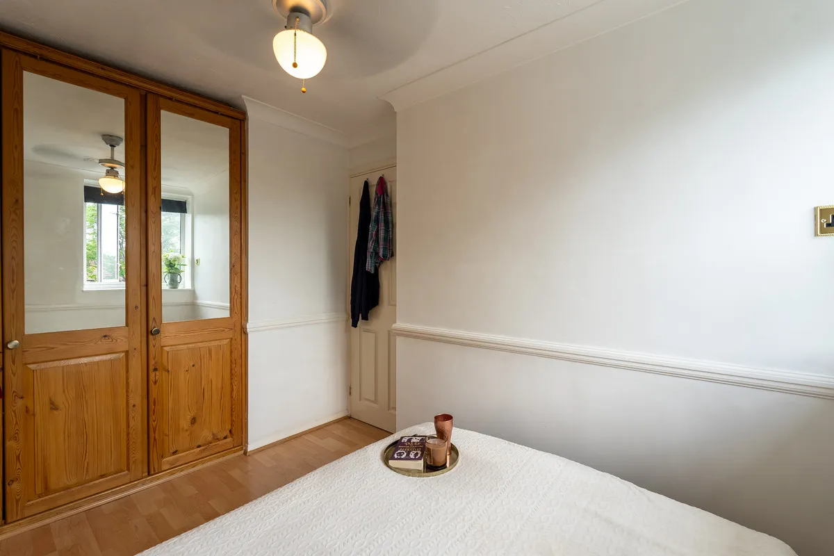 Morden, SM4, photo 6