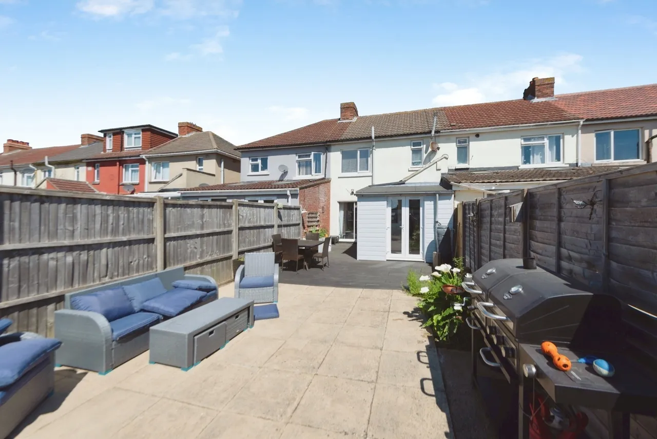 Avery Lane, Gosport, PO12, photo 9