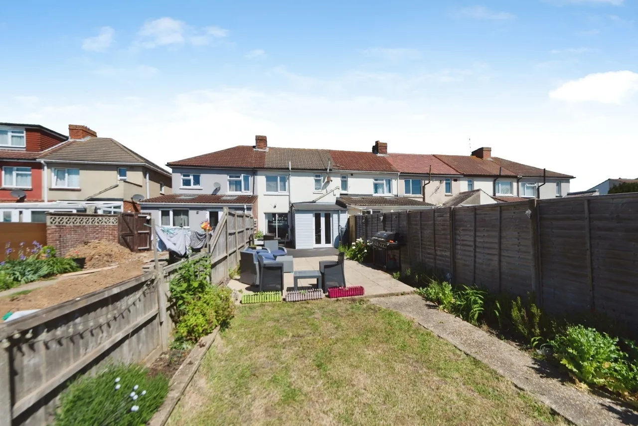 Avery Lane, Gosport, PO12, photo 16