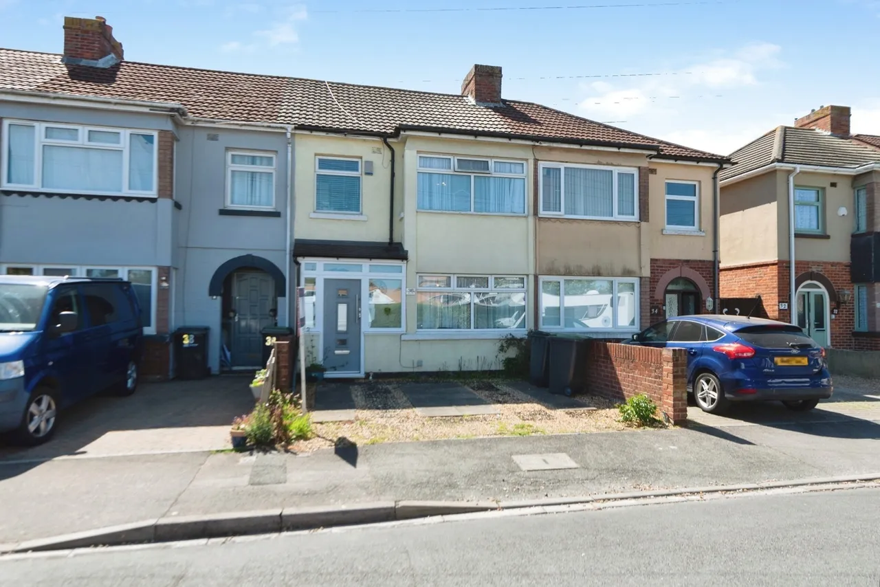 3 bed house for sale, Avery Lane, Gosport, PO12