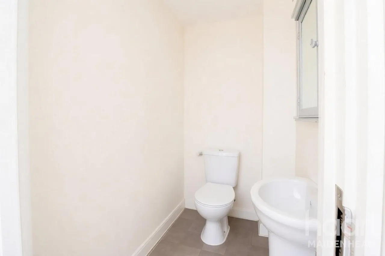 Quintin Close, Maidenhead, SL6, photo 9