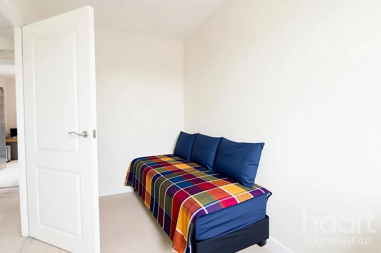 Quintin Close, Maidenhead, SL6, photo 10