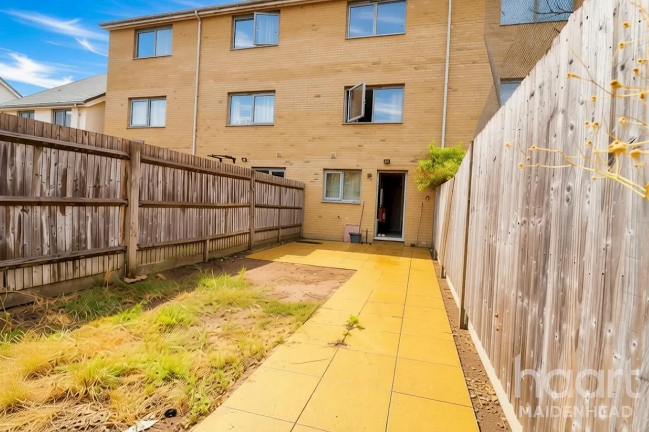 Quintin Close, Maidenhead, SL6, photo 20