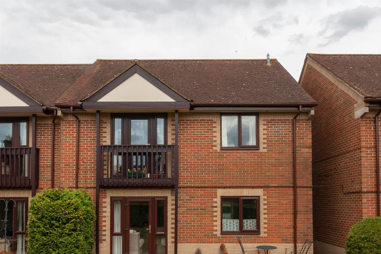 The Mulberrys, Royal Wootton Bassett, photo 9