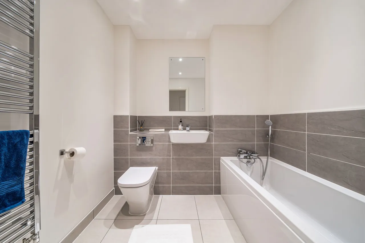 Arla Place, Ruislip, HA4, photo 6