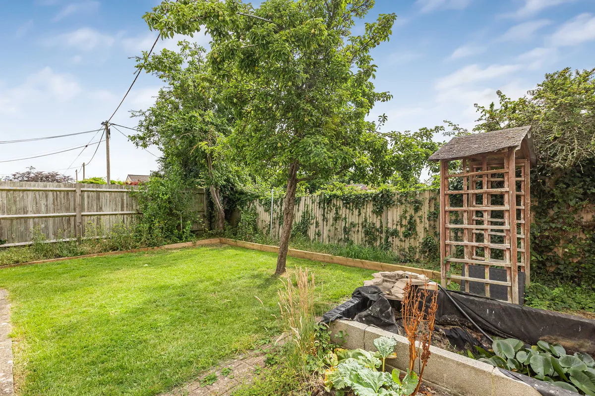 Skinner Road, Launton, photo 16