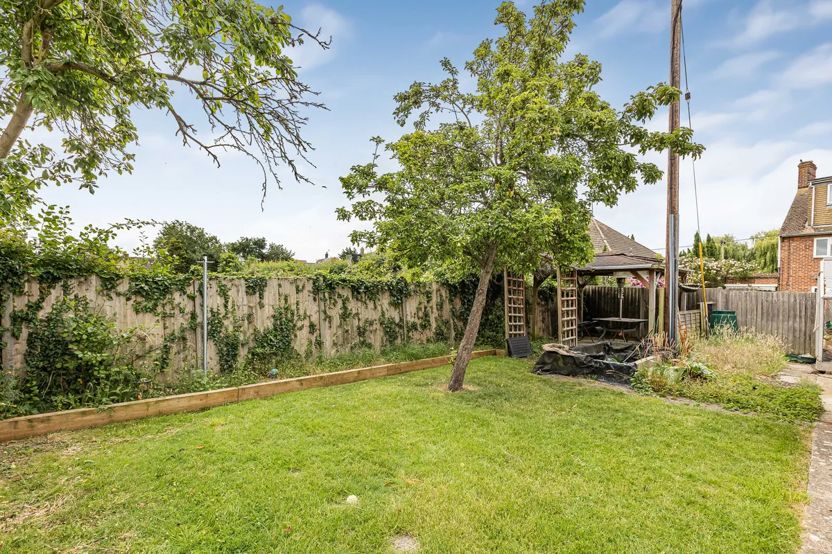 Skinner Road, Launton, photo 7