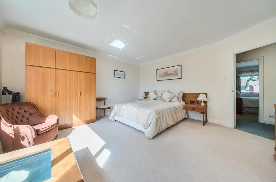 The Avenue, Dunstable, LU6, photo 27