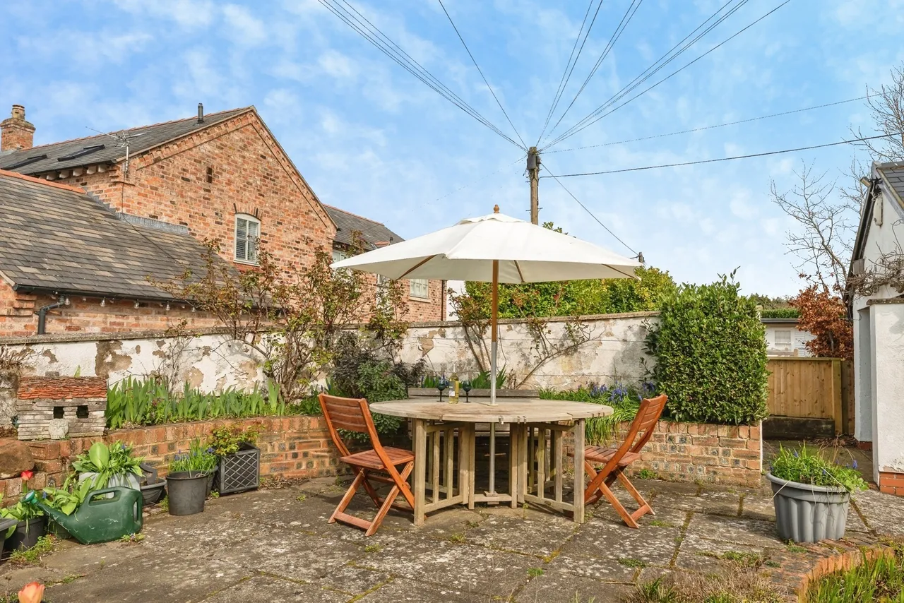 The Parade, Parkgate, CH64, photo 28