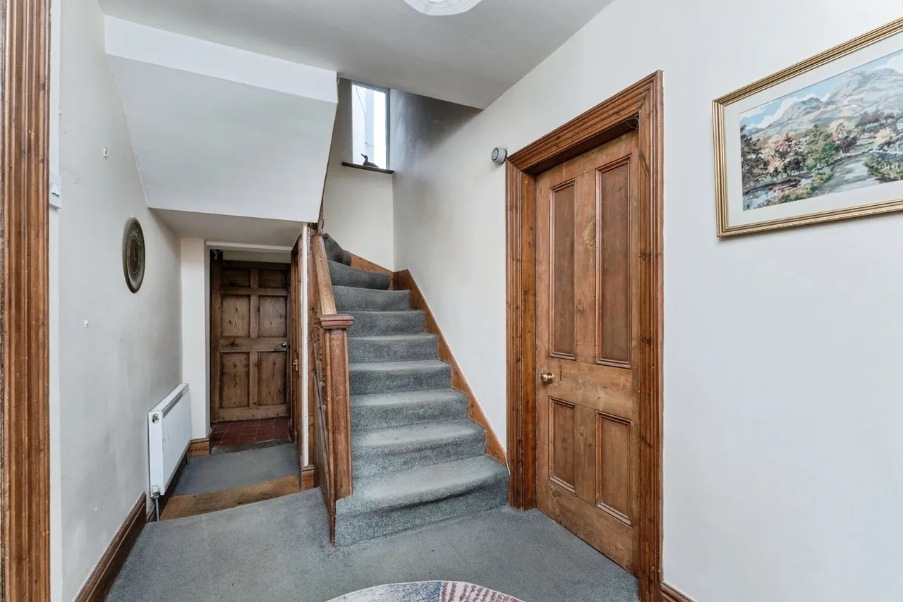 The Parade, Parkgate, CH64, photo 12