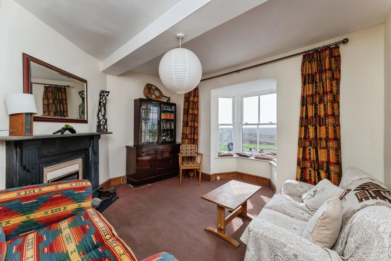 The Parade, Parkgate, CH64, photo 8
