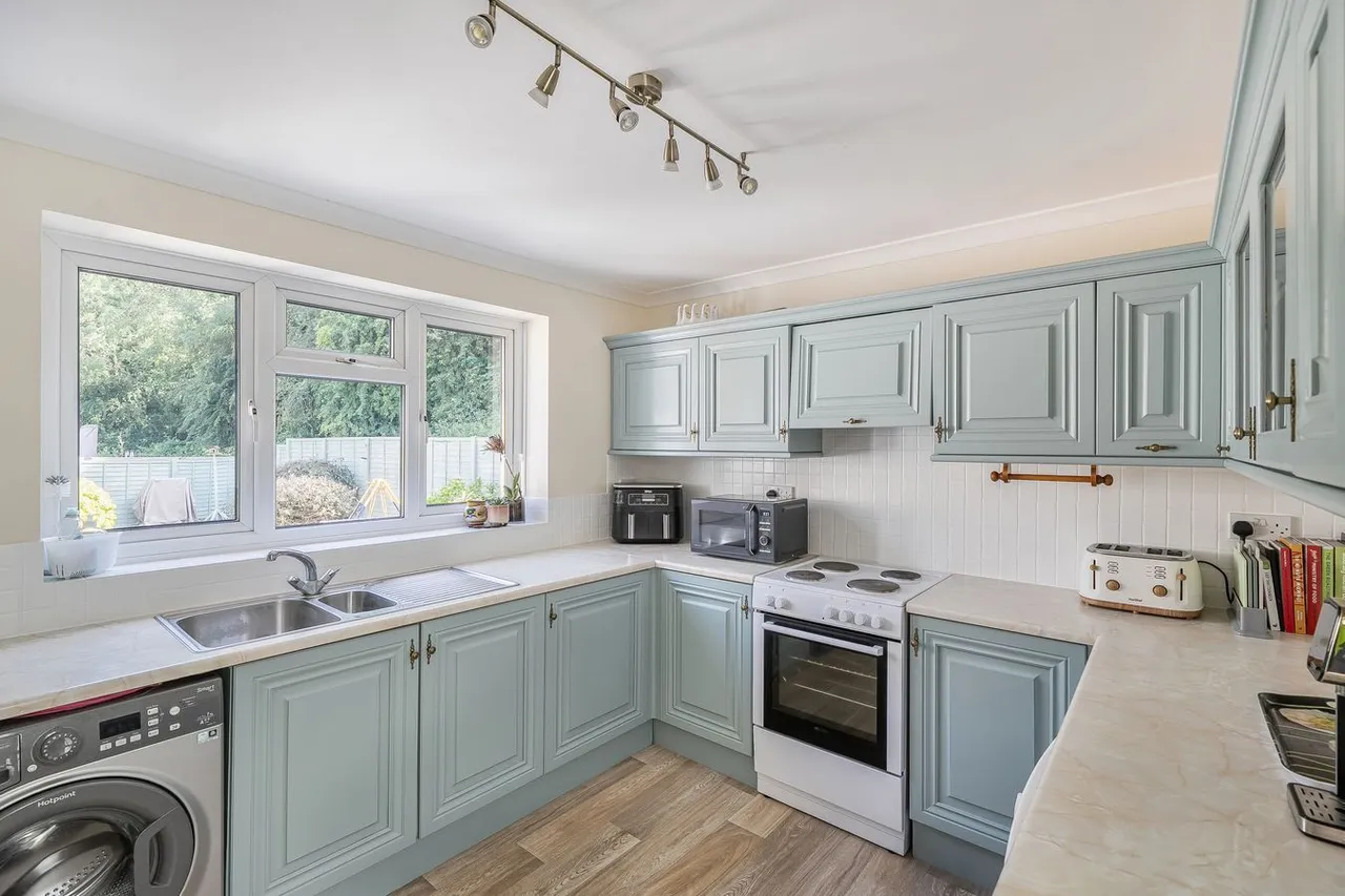 Charlton Close, Shepton Mallet, BA4, photo 6