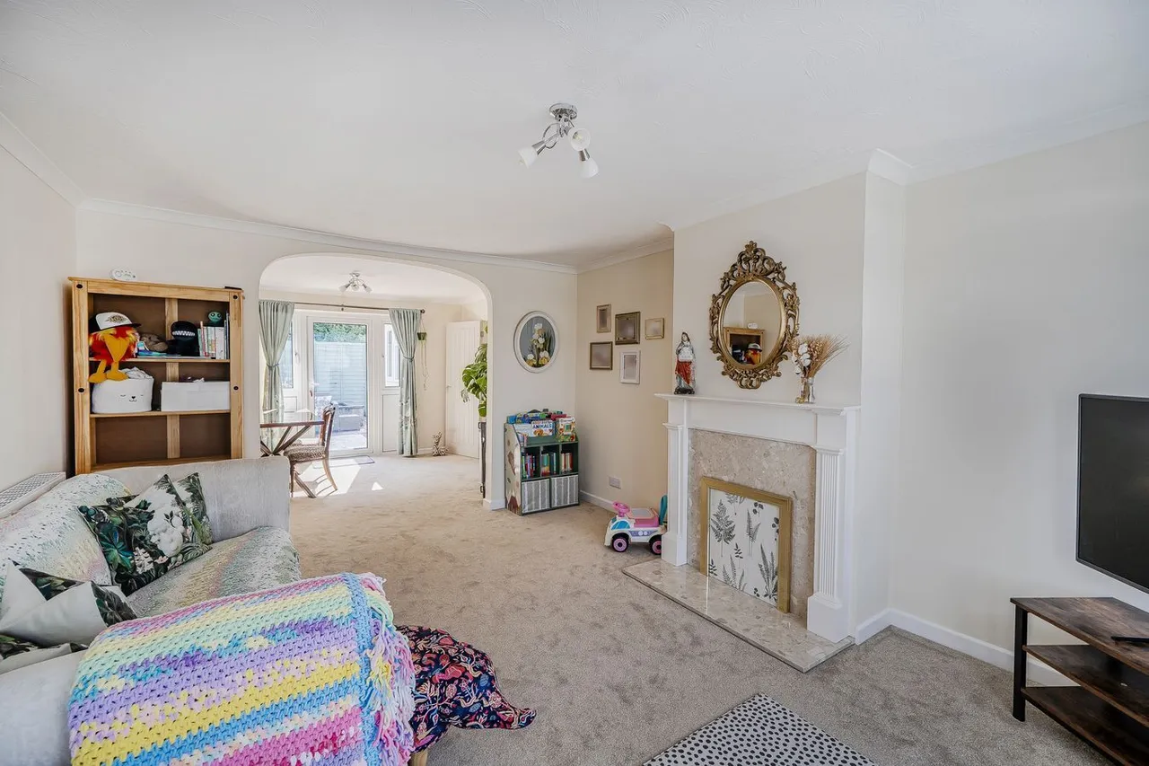 Charlton Close, Shepton Mallet, BA4, photo 2