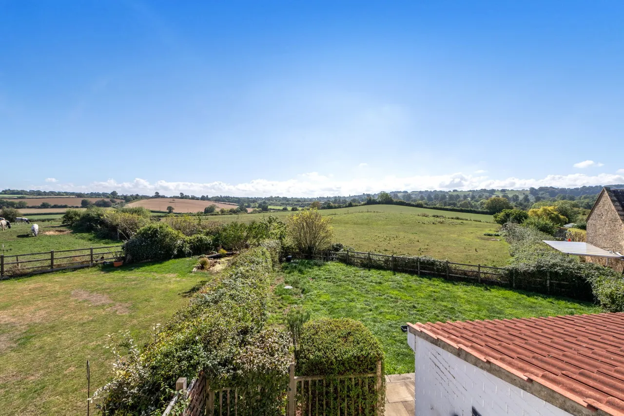 3 bed house for sale, Montacute, TA15