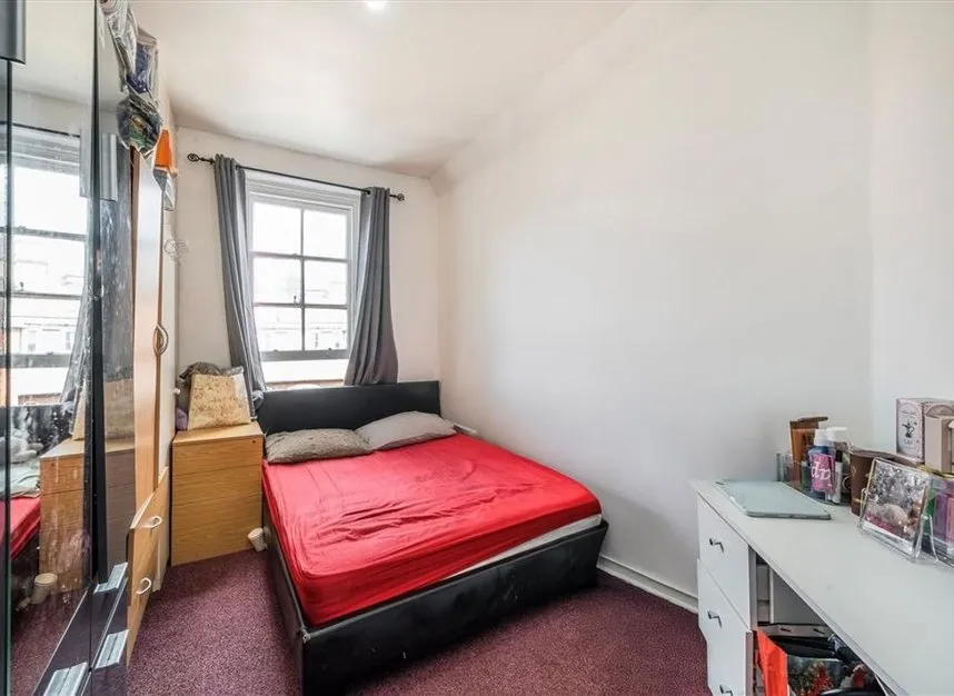 Palissy Street, Shoreditch High Street, E2, photo 3
