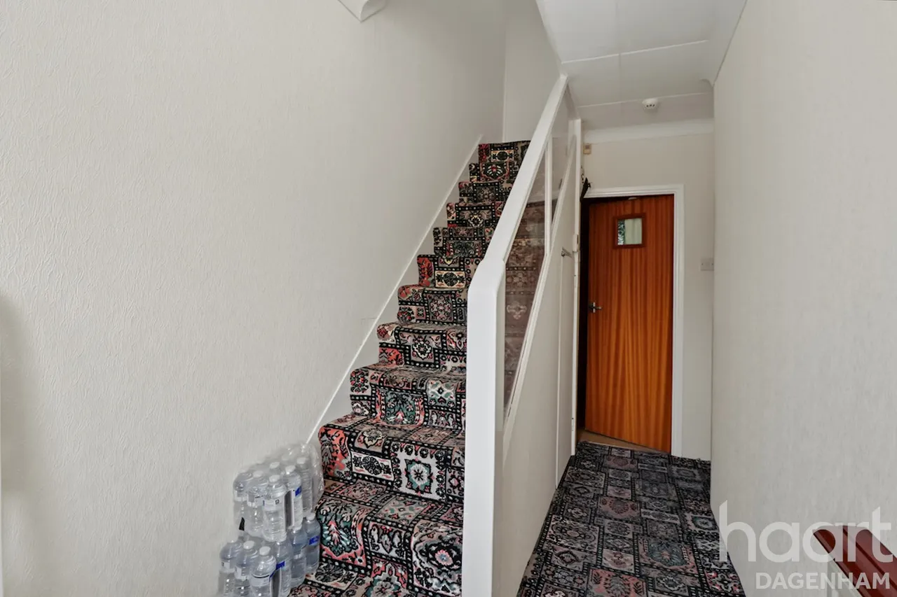 Church Lane, Dagenham, RM10, photo 6