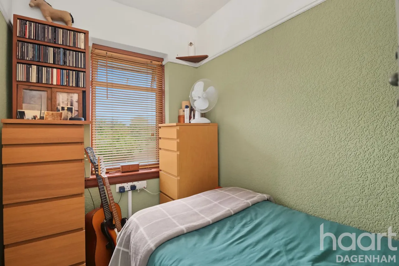 Church Lane, Dagenham, RM10, photo 21