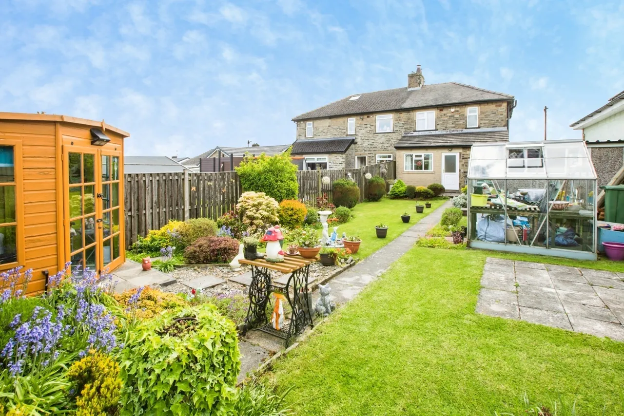 Tewit Lane, HALIFAX, West Yorkshire, HX2, photo 4