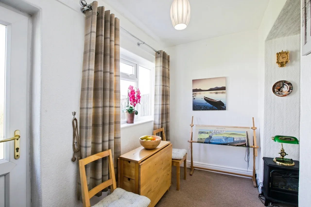Tewit Lane, HALIFAX, West Yorkshire, HX2, photo 9