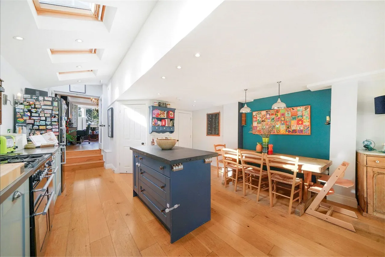 Bickerton Road, London, N19, photo 6