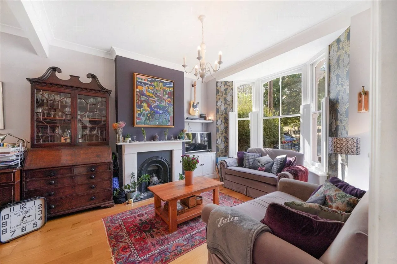 4 bed house for sale, Bickerton Road, London, N19
