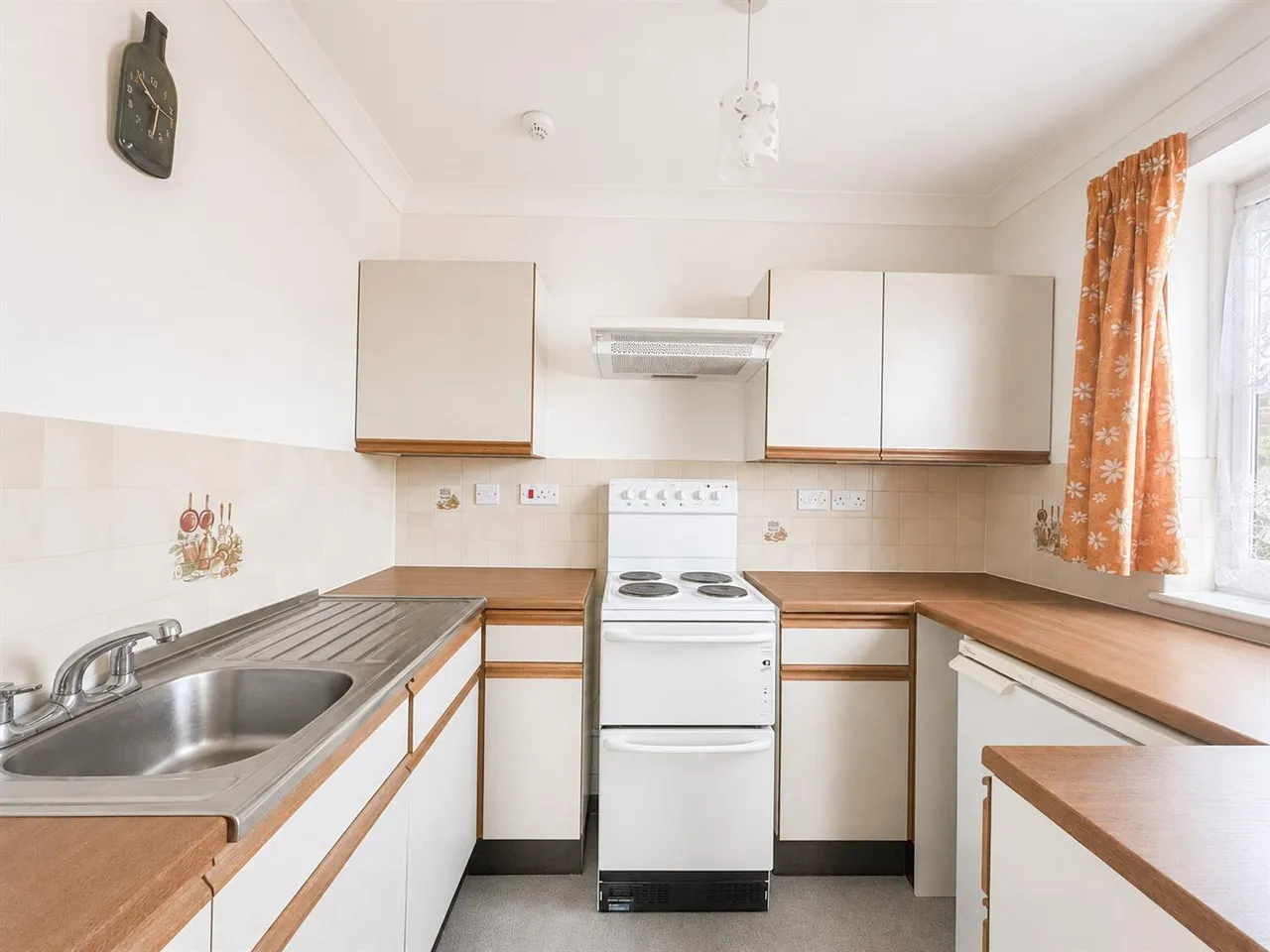 Terminus Road, Bexhill-On-Sea, TN39 3LL, photo 7