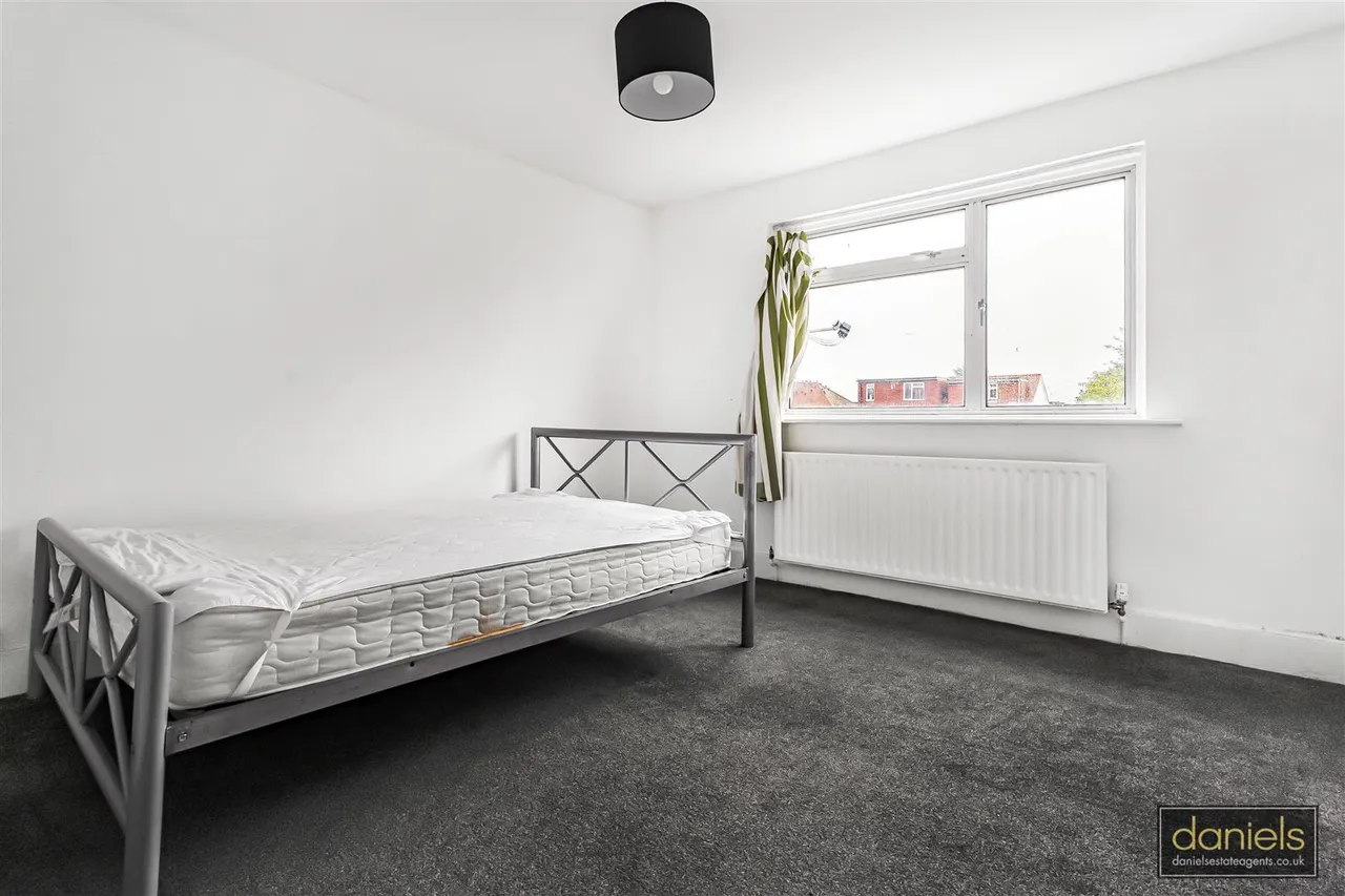 Oldborough Road, Wembley, HA0, photo 9