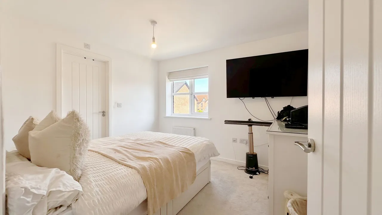 Creakle Drive, Stockport, photo 8