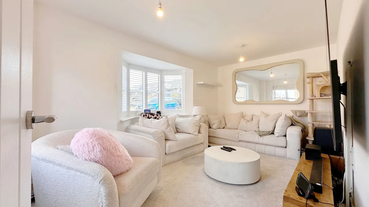 Creakle Drive, Stockport, photo 3