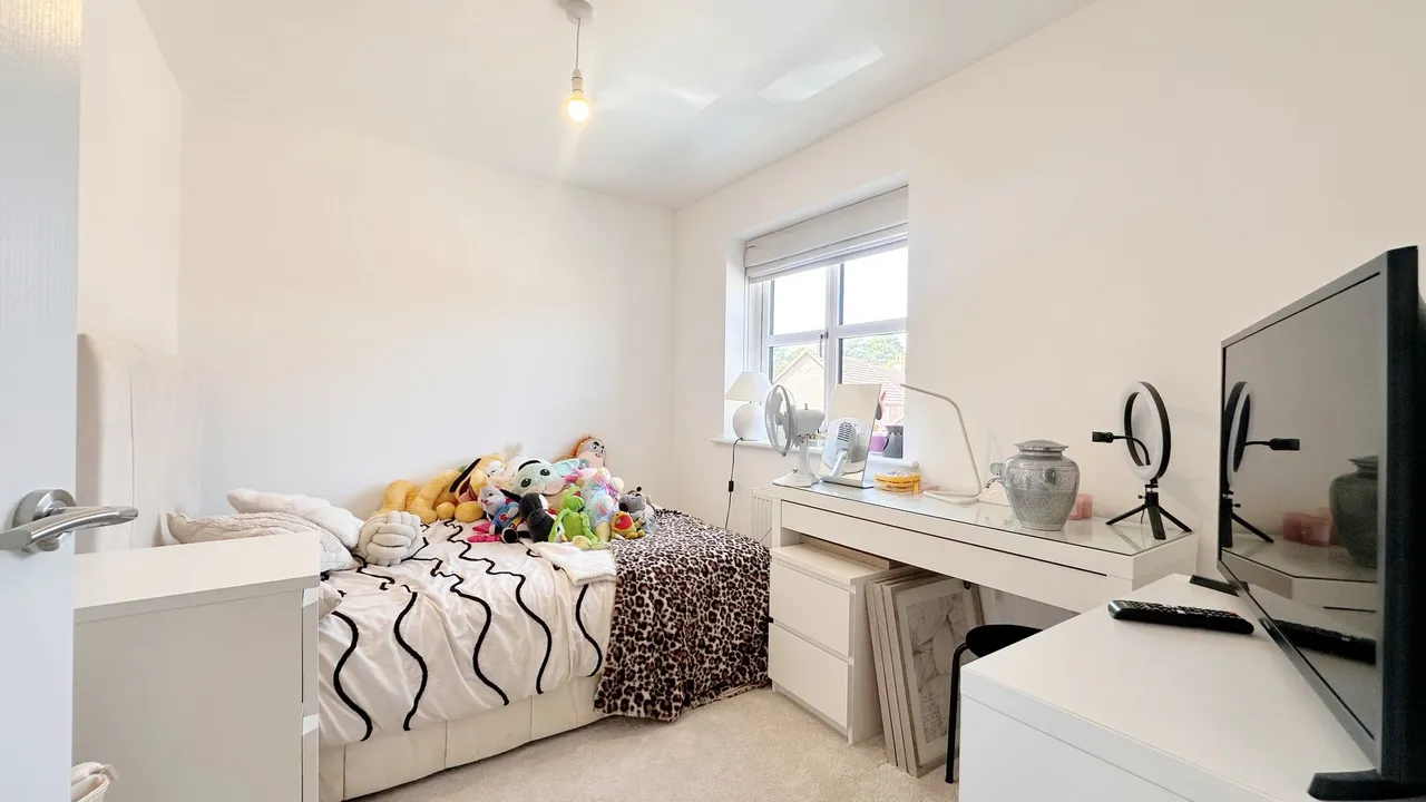 Creakle Drive, Stockport, photo 11