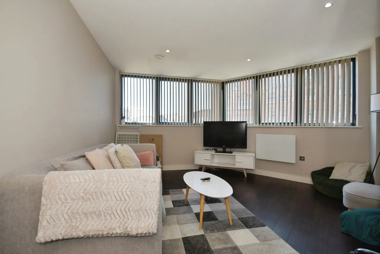 West Bar, Sheffield, S3, photo 2
