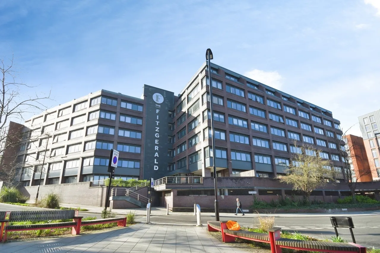 1 bed flat for sale — West Bar, Sheffield, S3