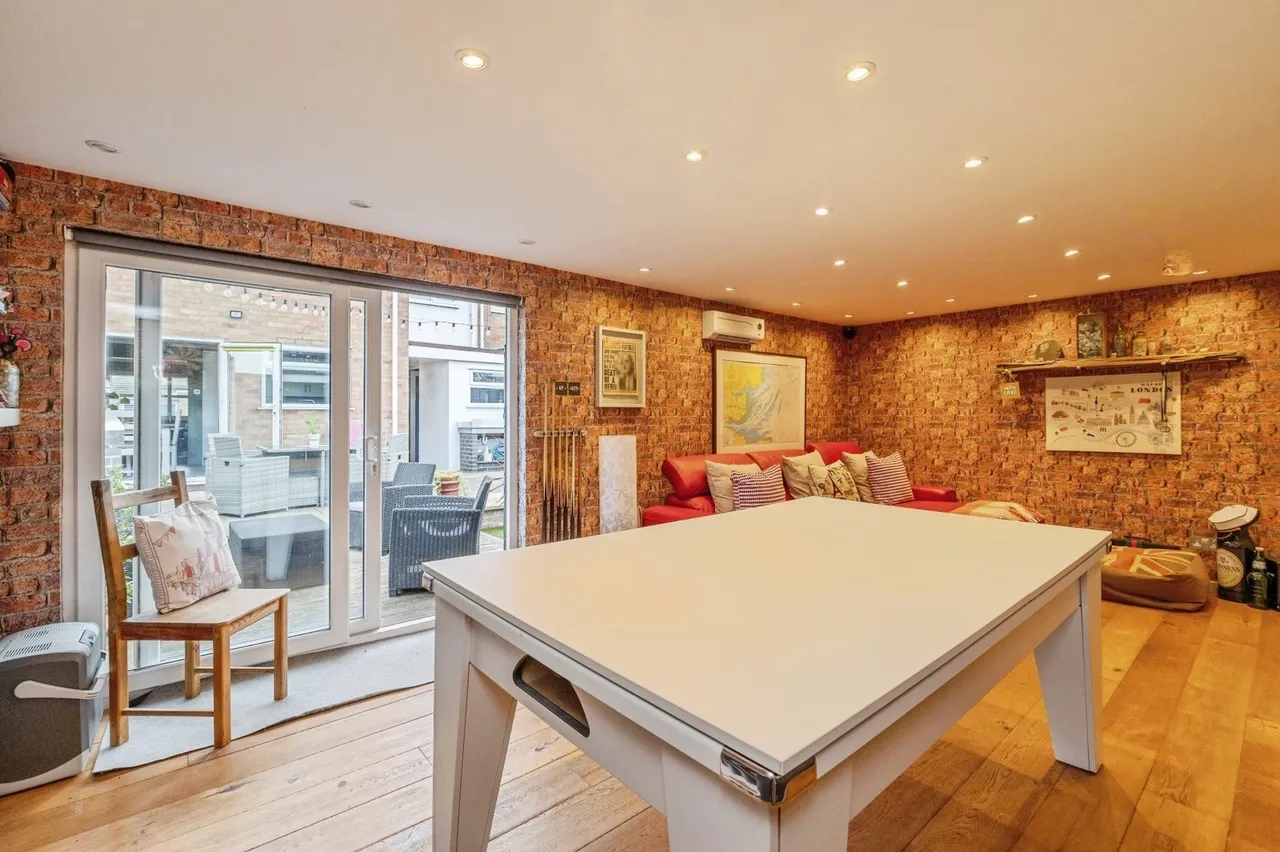 Whistler Rise, Shoeburyness, SS3, photo 11
