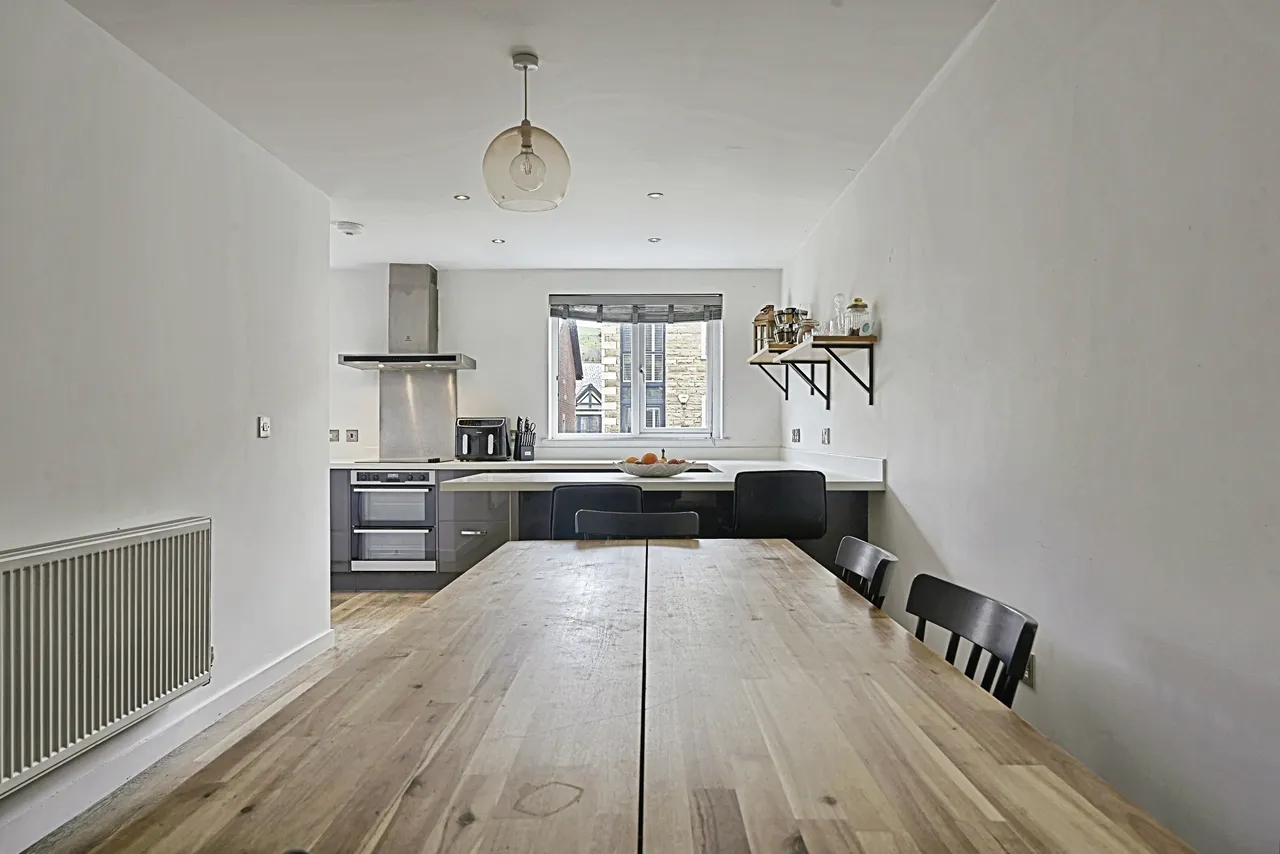 Bakestones Avenue, Oldham, OL3, photo 4