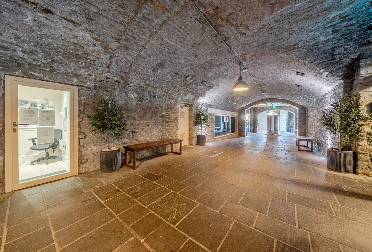 French Yard, Bristol, BS1 6UE, photo 11