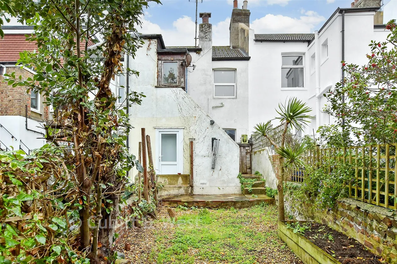 Totland Road, Brighton, BN2, photo 10